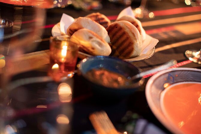 African Food Restaurant Dinning Experience & Entertainment in Cape Town - Good To Know