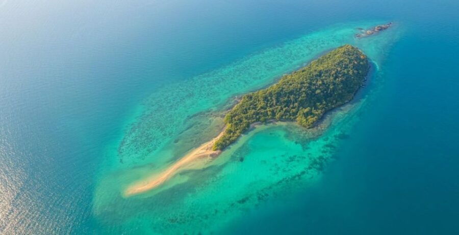 Afternoon 3 Islands Hopping by Catamaran & Dinner Buffet - Good To Know