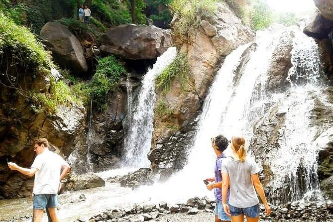 Agafay Desert and Atlas Mountains & Waterfalls Tour - Good To Know