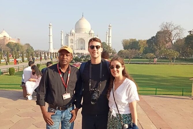 Agra: Taj Mahal and Mausoleum Tour With Guide