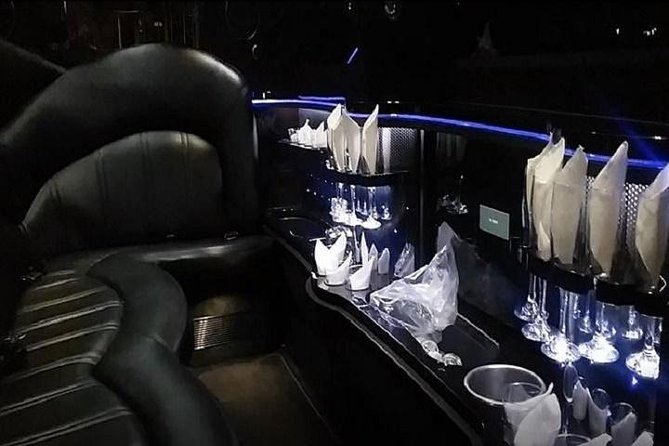 Airport Limousine Transfer One-Way - Newark Liberty International Airport - MKT - Inclusions