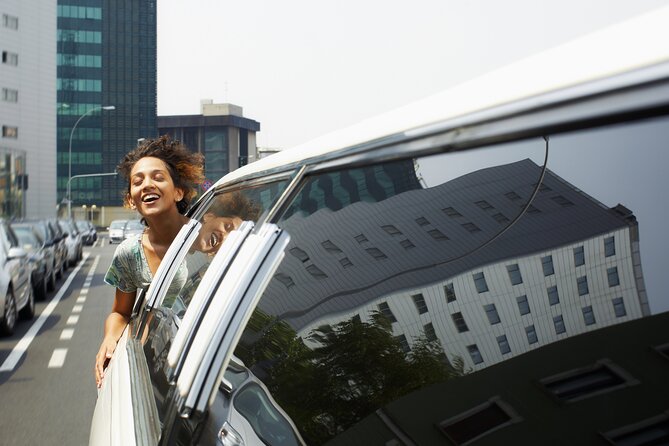 Airport Luxury Arrival Pickup in New Jersey by Stretch Limousine
