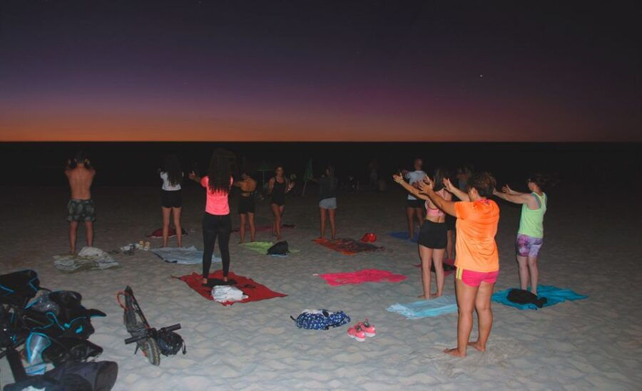 Alicante: Yoga, Mindfulness, and Paddle Surf at Postiguet Beach - Good To Know