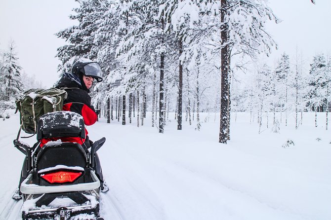 All Day Snowmobile Driving - Good To Know