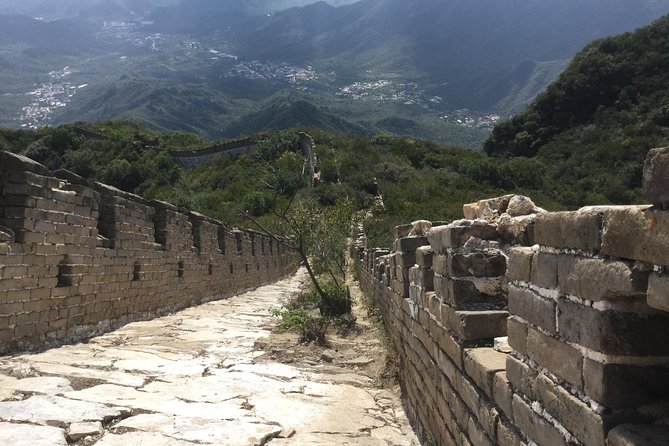 All-Inclusive 2-Day Great Wall of China From Mutianyu to Jinshanling Hiking - Tour Highlights