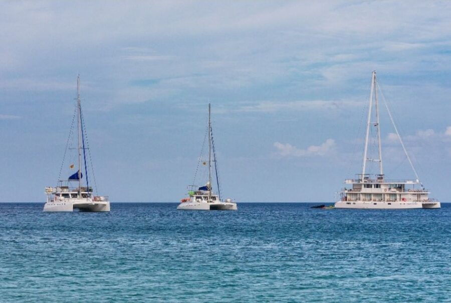All Inclusive Private Sailing Day Experience in Colombo