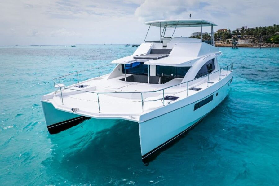 All Inclusive:Tulum Bachelorette Party Catamarán 51Leopard
