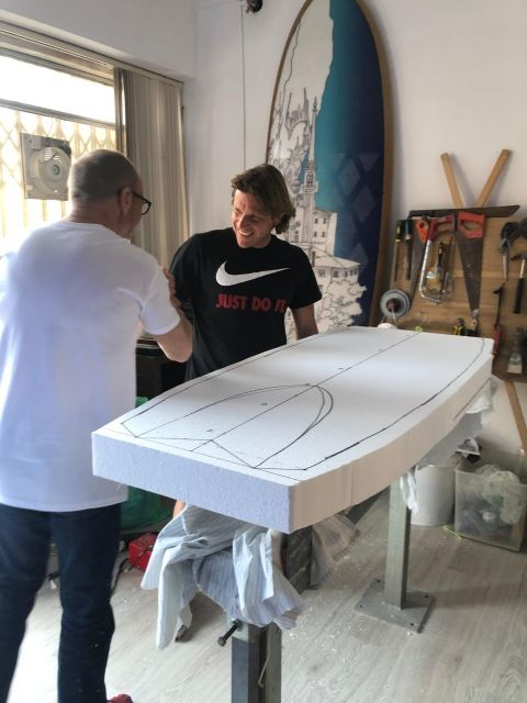 Almada: Workshop Local Surfboard Shaper - Good To Know