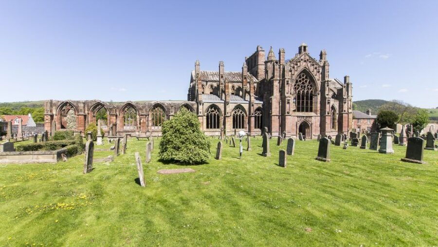 Alnwick Castle, Northumberland & Scottish Borders 1-Day Tour