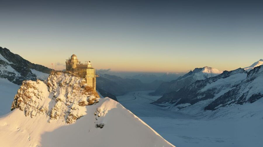 Alpine Majesty:Zürich to Jungfraujoch Exclusive Private Tour