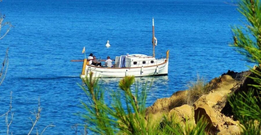 Altea: Fishing Charter in a Traditional Mediterranean Boat