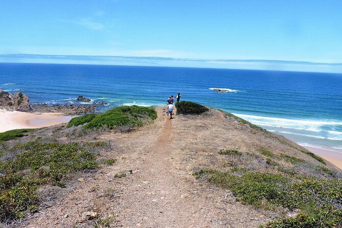 Amado Beach Walking Tour