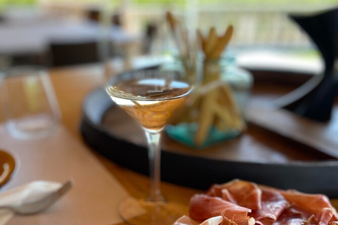 Amarone Wine Experience in Verona Countryside