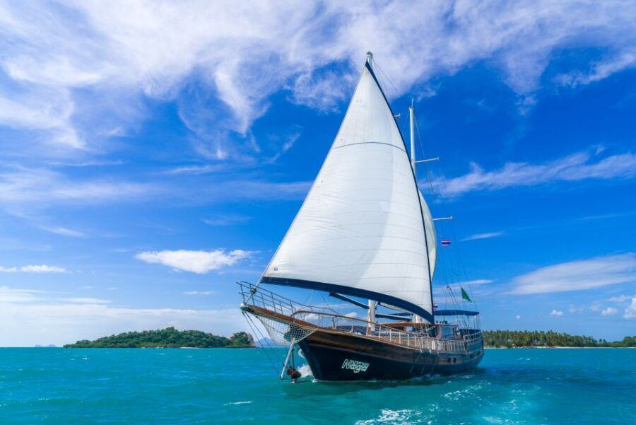 Ang Thong Full-Day Discovery Cruise From Koh Samui