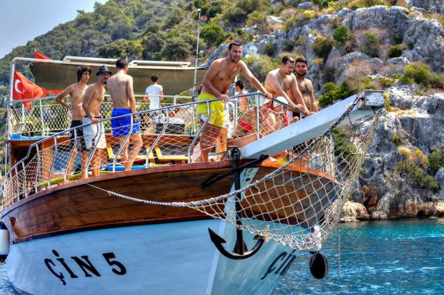 Antalya: Old Town Harbor Sightseeing Cruise - Good To Know