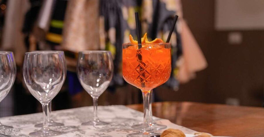 Aperitif in a Fashion Show Room in Milan - Good To Know