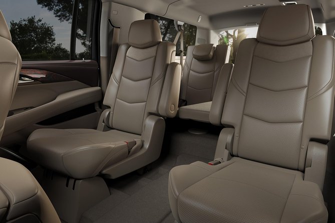 Arrival Private Transfer From Dulles Airport IAD to Washington DC by SUV