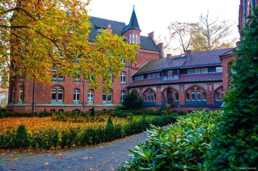 Art:Berlin - Lichterfelde Villa Colony - Good To Know