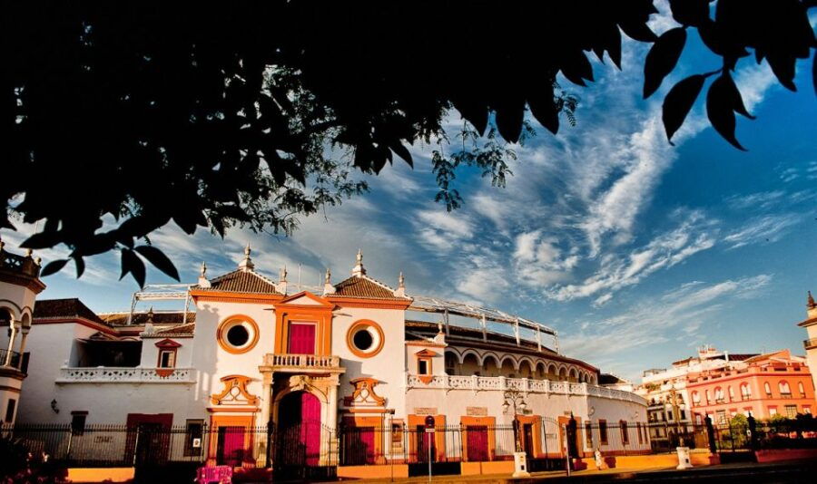 Artistic Seville 3-Hour Sightseeing Tour and Cruise - Good To Know