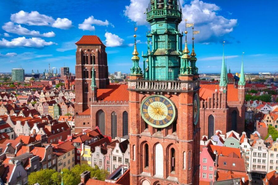 Artus Court and Gdansk Old Town Private Tour With Tickets - Good To Know