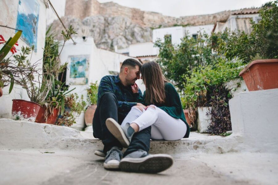 Athens: Professional Photoshoot at Anafiotika Village - Good To Know