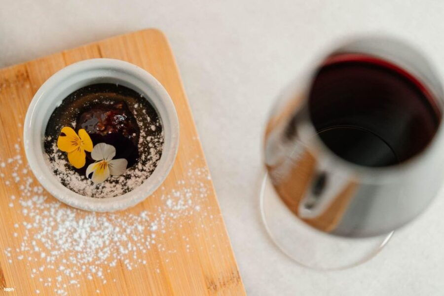 Athens: Tasting of 6 Wines From Kefalonia With Food Pairing - Good To Know