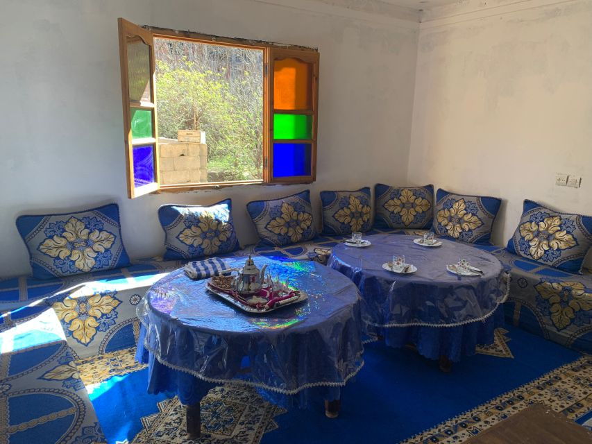 Atlas Mountains, Walking And Lunch With Radouane & His Mom