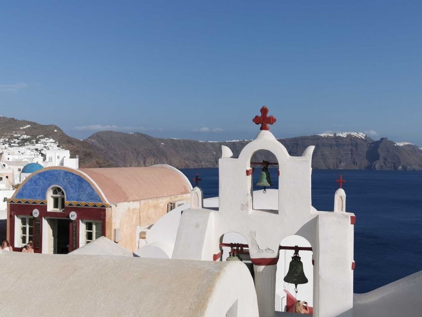 Authentic Santorini: A Self-Guided Audio Tour in Oia