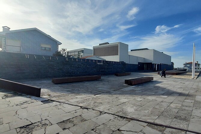 Aveiro: Tour and Cod Tasting in a Private House - Good To Know