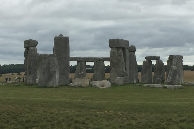 Award Winning Luxury London Day Out to Stonehenge & Bath Chauffeur Tour - Good To Know