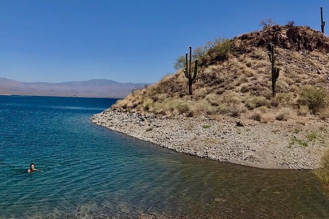 Awesome Stand Up Paddleboarding Adventure in a Sonoran Desert Oasis