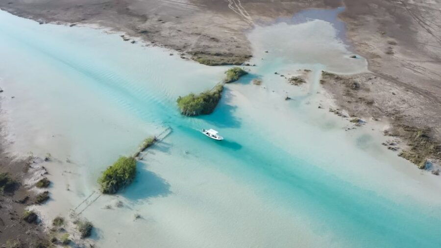 Bacalar: 3 Hour Boat Trip With Swimming & Drinks - Good To Know