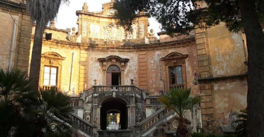 Bagheria: Tour of Villa Palagonia and Street Food Itinerary - Good To Know