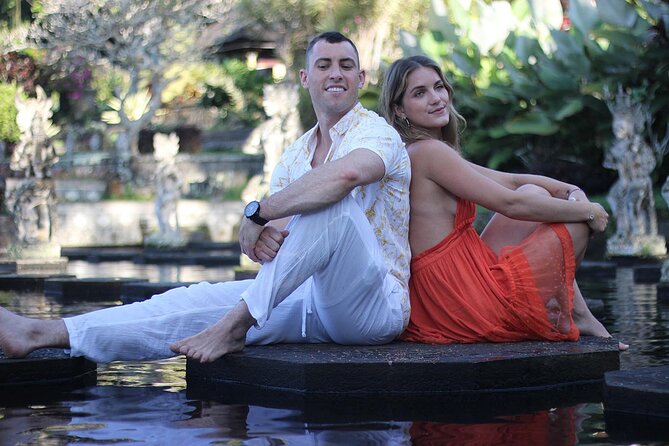 Bali Documentarys Tour by Local Photographer