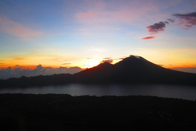 Bali Sunrise Trekking and Natural Hot Spring Tour - Good To Know