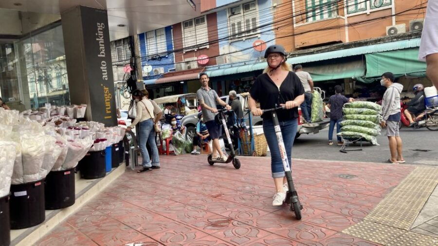 Bangkok: City Highlights Electric Scooter Tour - Good To Know