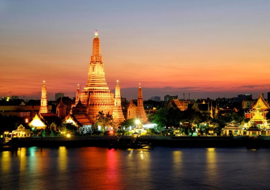 Bangkok: Private Luxury Speedboat Chaophraya River Cruise - Good To Know