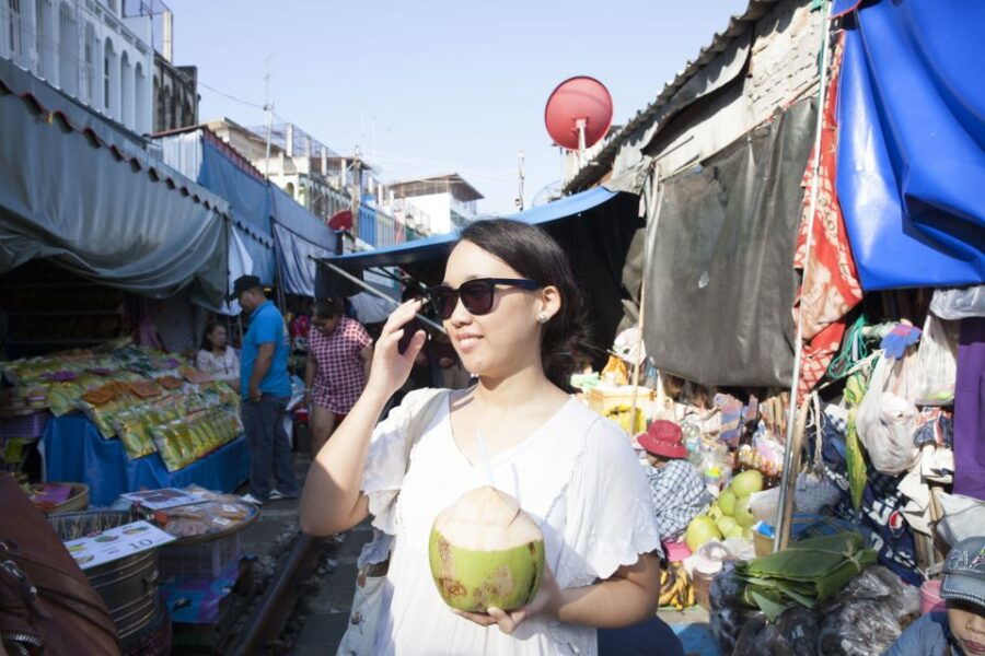 Bangkok: Ultimate Shopping Experience With Private Driver - Good To Know