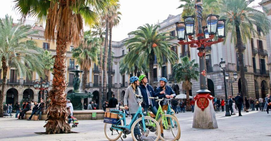 Barcelona: 1.5-Hour Sightseeing Tour by Electric Bike - Tour Overview