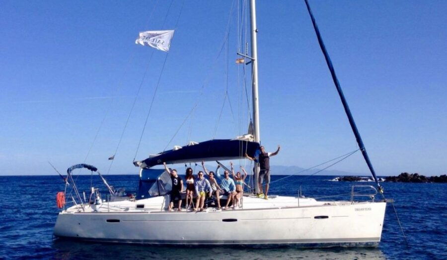 Barcelona: 2-Hour Private Boat Cruise - Good To Know