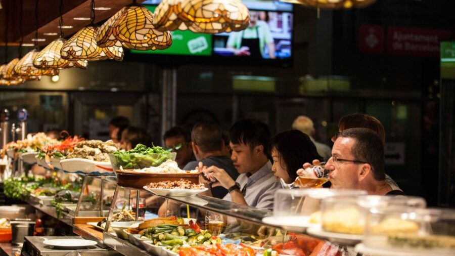 Barcelona: Art, Tapas, & Picasso Museum Walking Tour - Good To Know