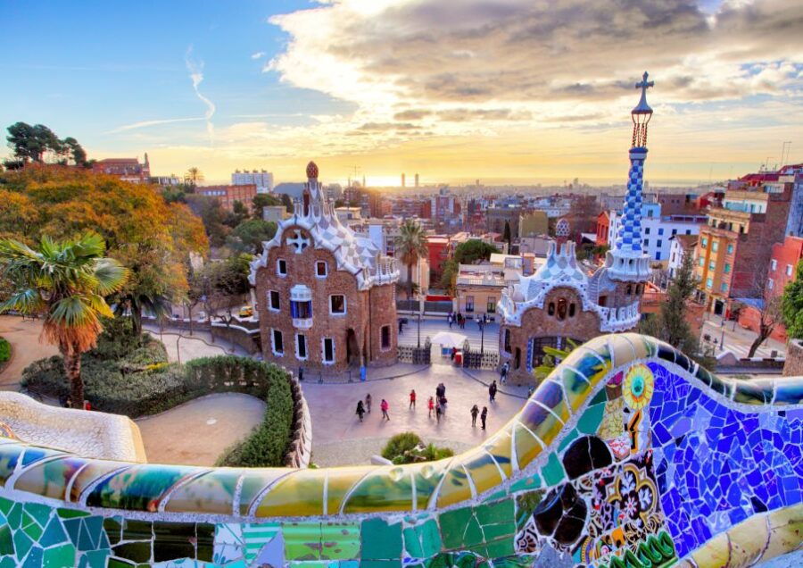 Barcelona : Bachelor Party Outdoor Smartphone Game - Experience Highlights