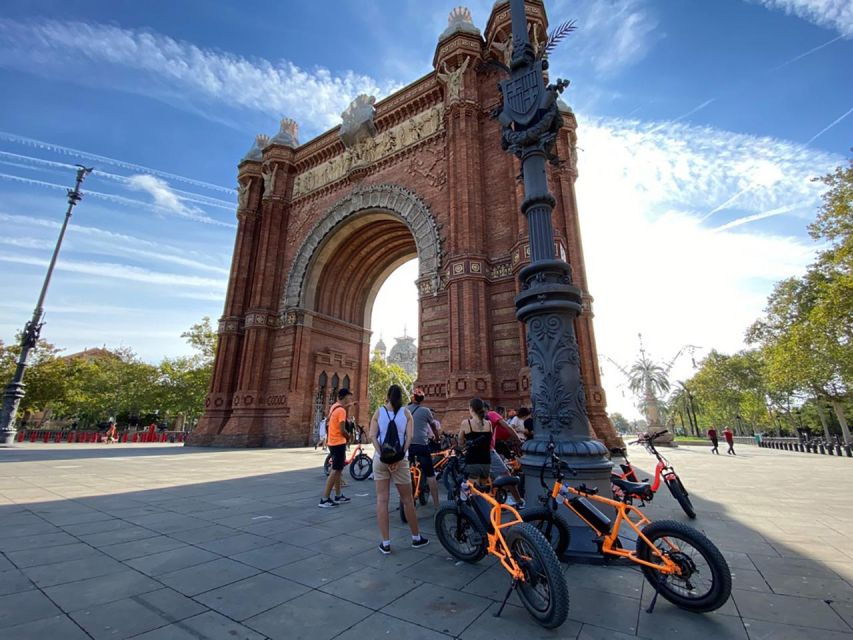Barcelona: City Highlights Bike, E-bike, or E-Scooter Tour - Good To Know