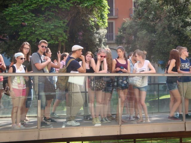 Barcelona: German City Tour From Gaudí's Perspective - Good To Know