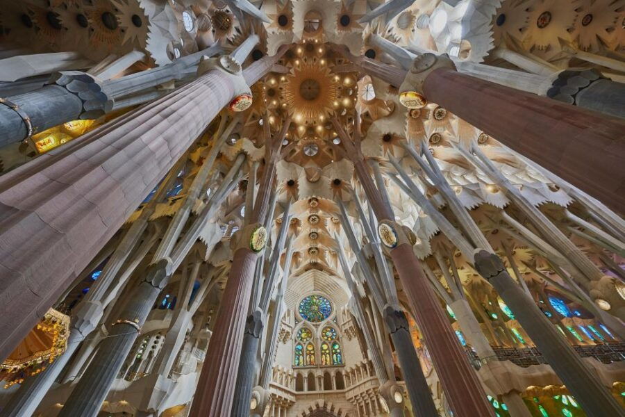 Barcelona: Private Guided Tour of Sagrada Familia - Good To Know