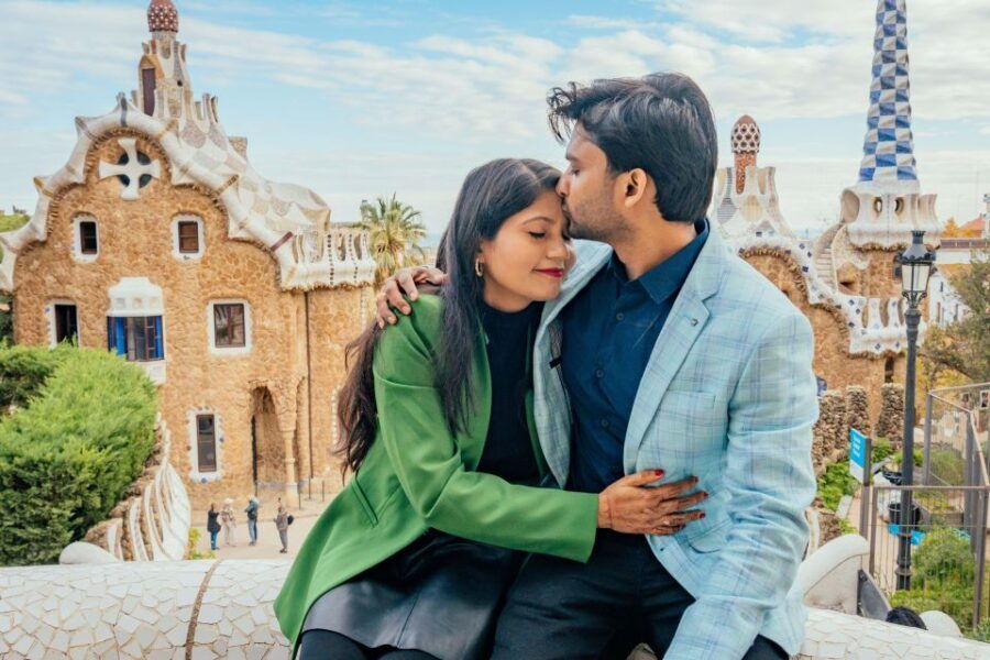 Barcelona: Professional Photoshoot at Park Güell - Good To Know