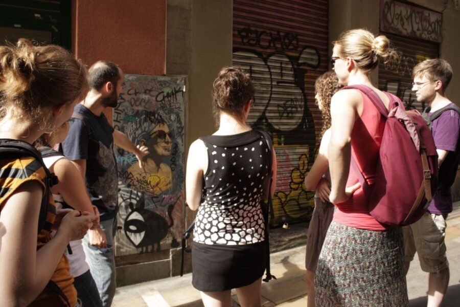 Barcelona: Raval Street Art and Graffiti Walking Tour