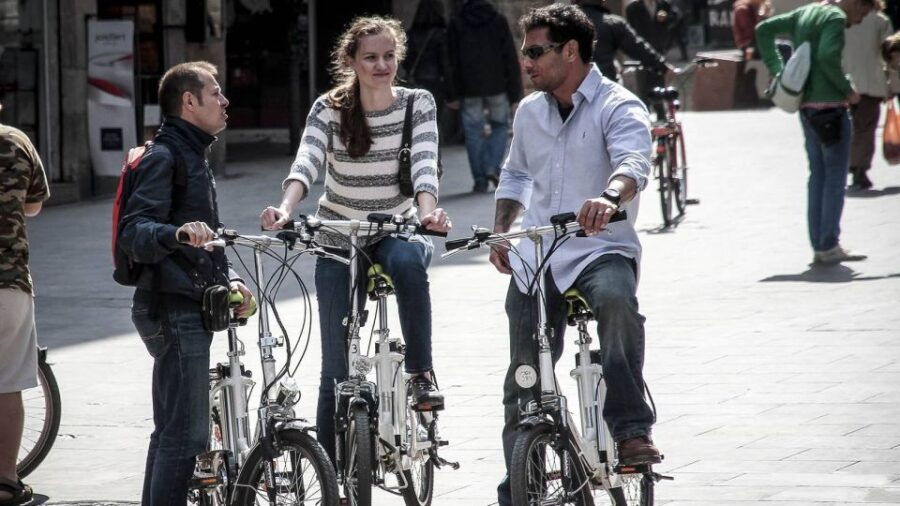 Barcelona: Small Group or Private Bike Tour - Good To Know