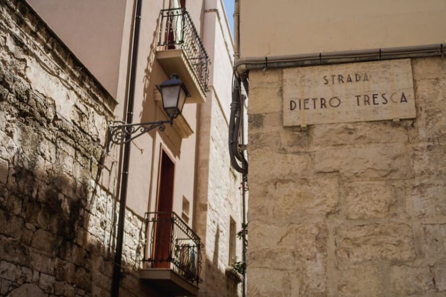Bari: Customized Private Walking Tour With a Local