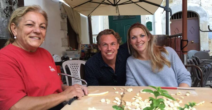 Bari Rickshaw Tour With Pasta Experience
